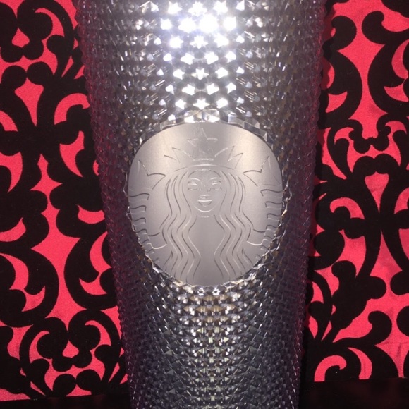 NWT Starbucks Holiday 2019 Studded Platinum Tumbler LR - Picture 2 of 3